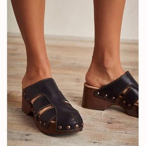 Free People Libra Fisherman Clog size 41